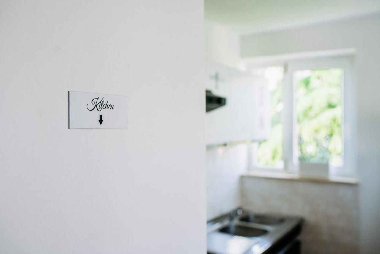Sunnynest - 3br With Free Parking & Wi-fi, Close To Lapad Bay